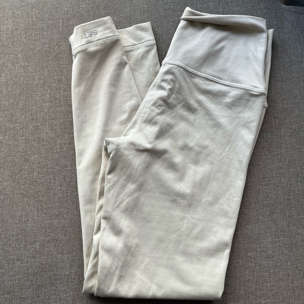 setactive luxform leggings size medium